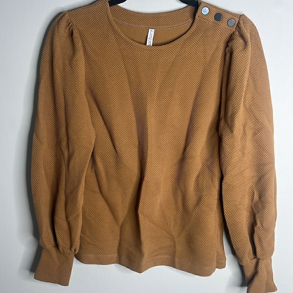 Women’s Summan Woman Size M Brown Sweater